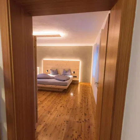 Residence-garni Haus Tschenett Hotel Prato allo Stelvio