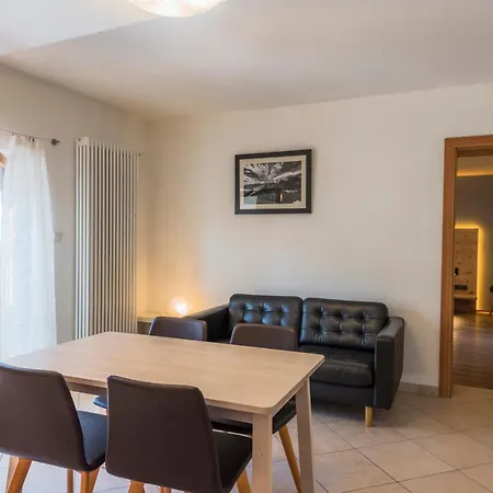 Hotel Residence-garni Haus Tschenett